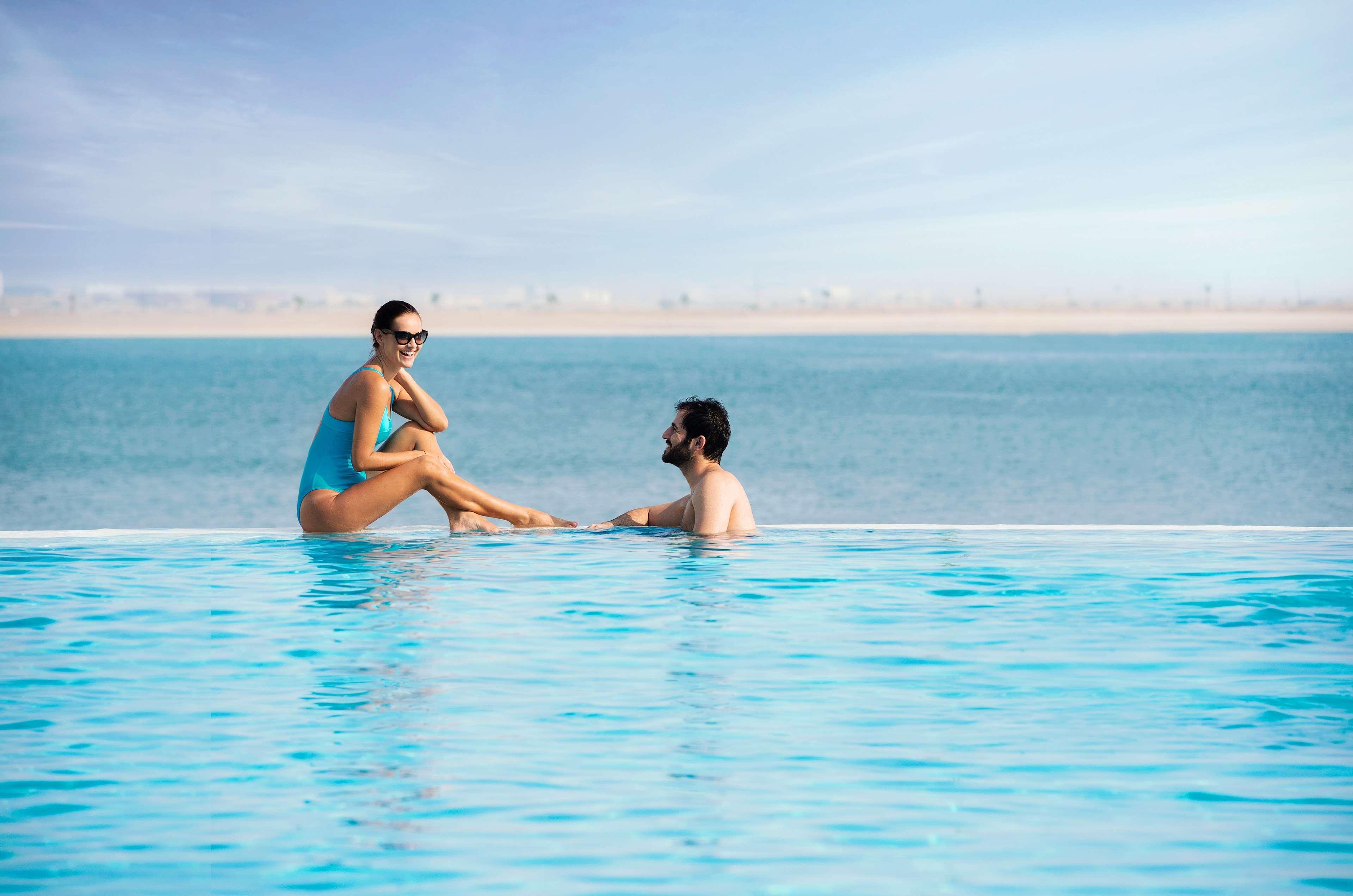Doubletree By Hilton Resort & Spa Marjan Island Рас ал Хайм Екстериор снимка The View, The Palm