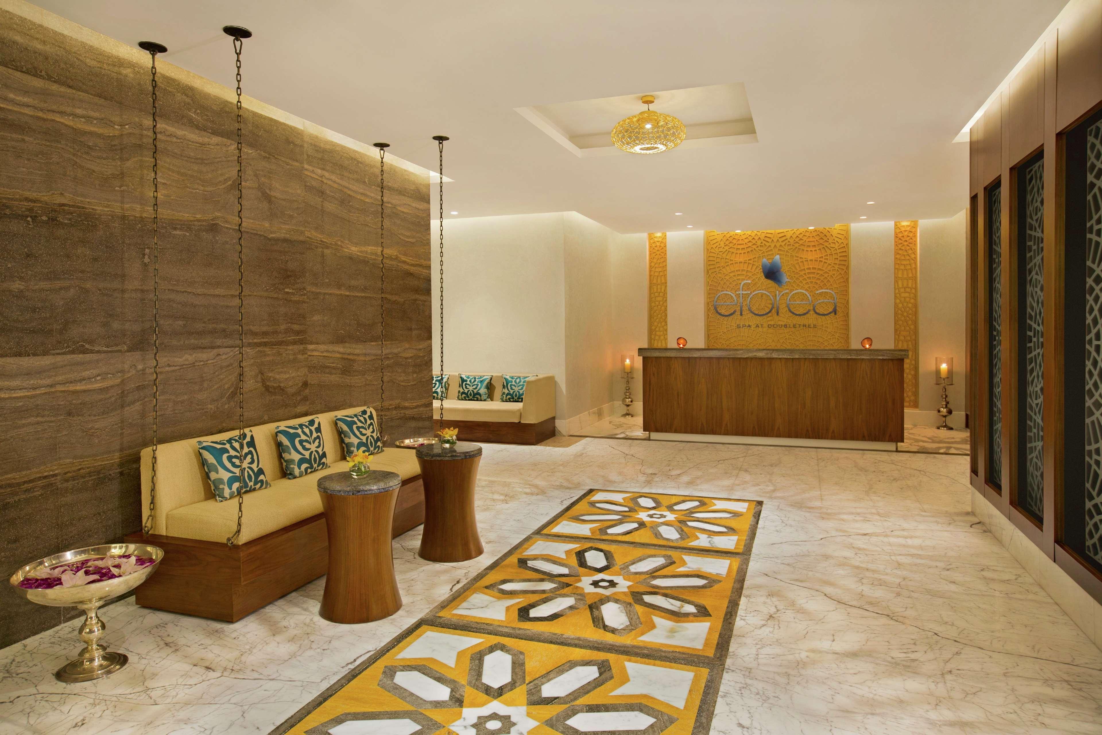 Doubletree By Hilton Resort & Spa Marjan Island Рас ал Хайм Екстериор снимка The spa at the Jumeirah Beach Hotel
